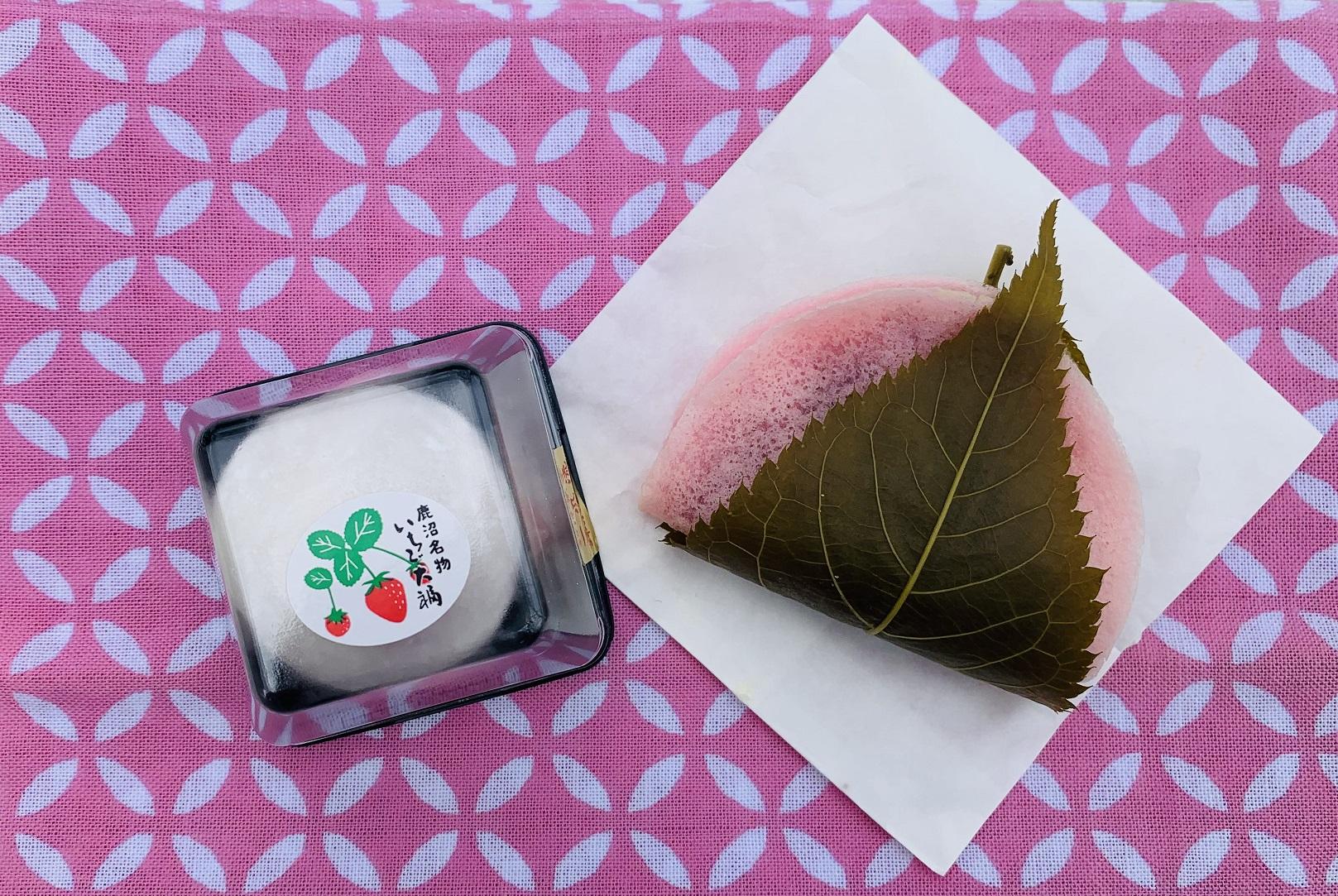 苺大福と桜餅