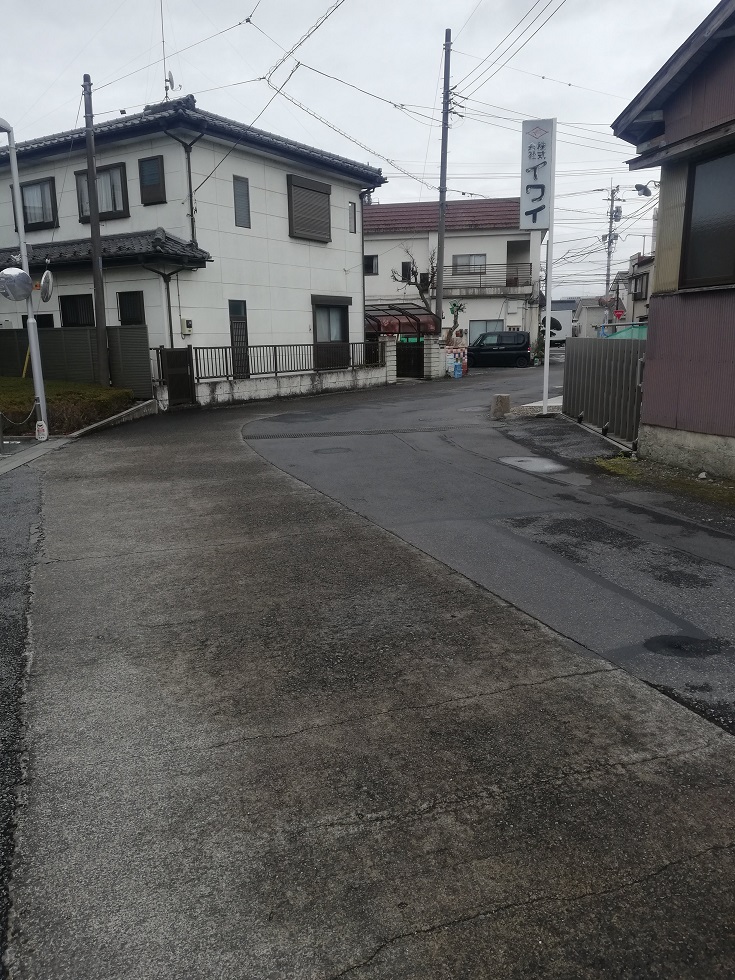 さらにカーブしながら南下 さらにカーブしながら南下