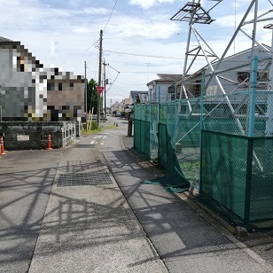 押原神社の東鉄塔横を抜けてさらに南下していく 押原神社の東鉄塔横を抜けてさらに南下していく