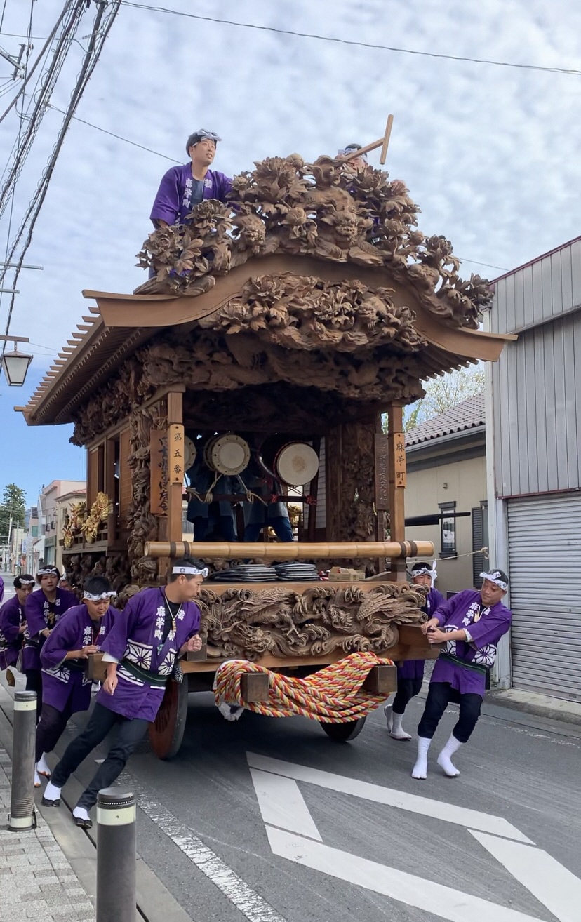 1. 麻苧町屋台蔵前出発