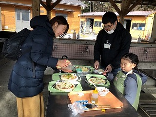 ピザづくり