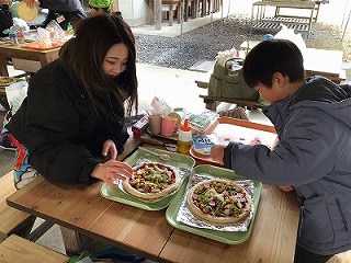 ピザづくり