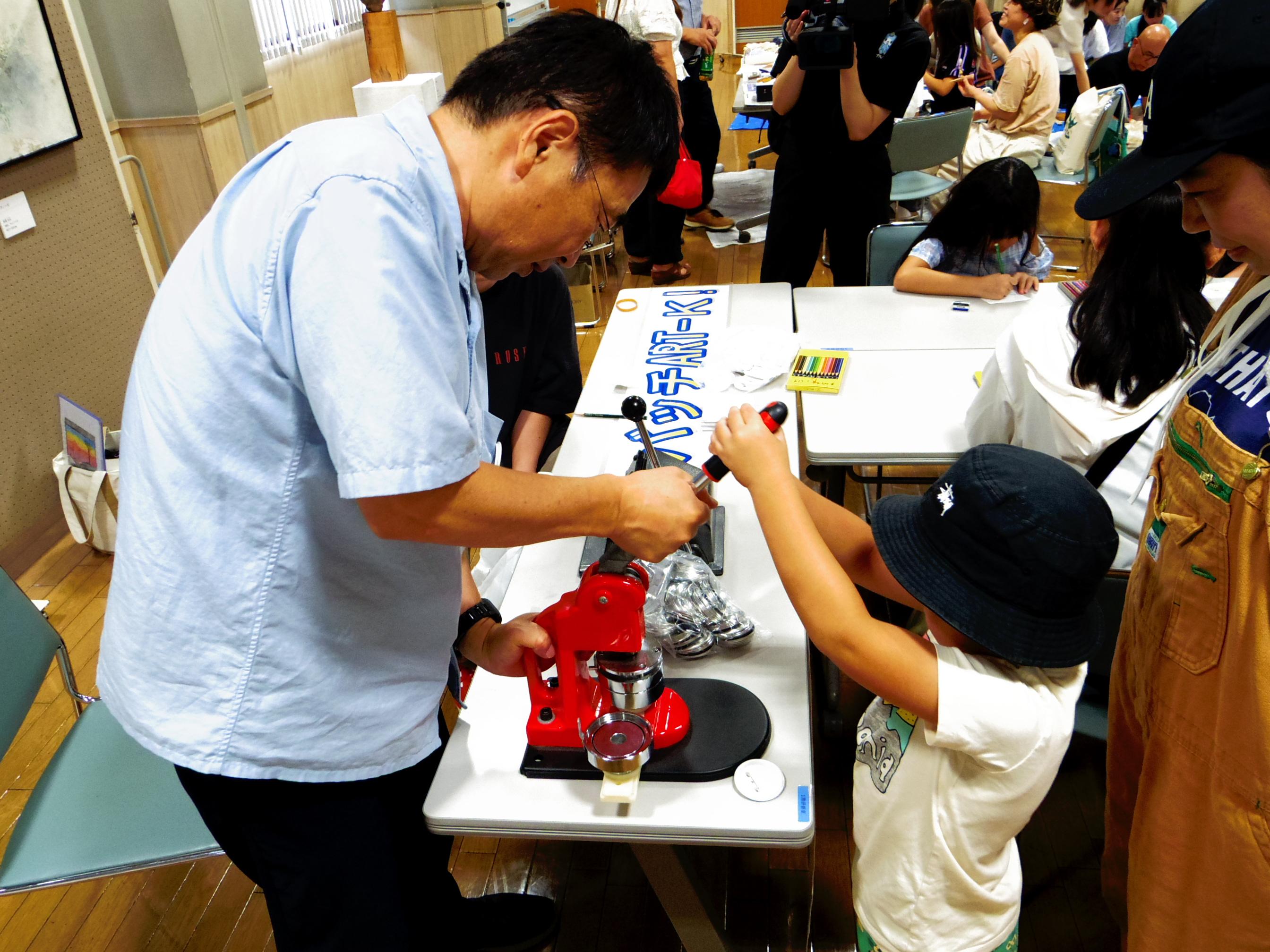作品鑑賞会および作家によるトークセッション