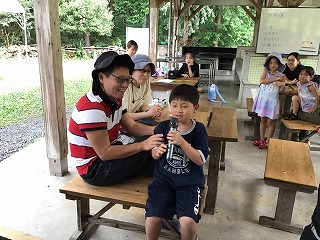 昼食の様子